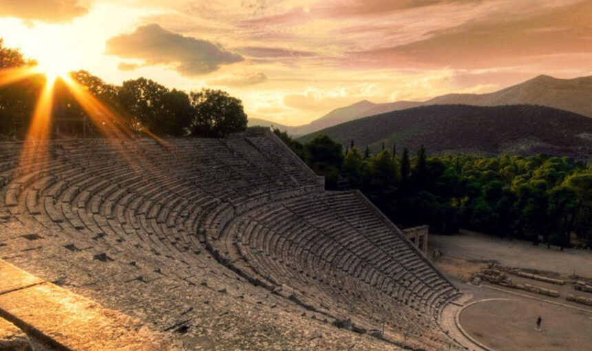 Live the experience of Ancient theater performance